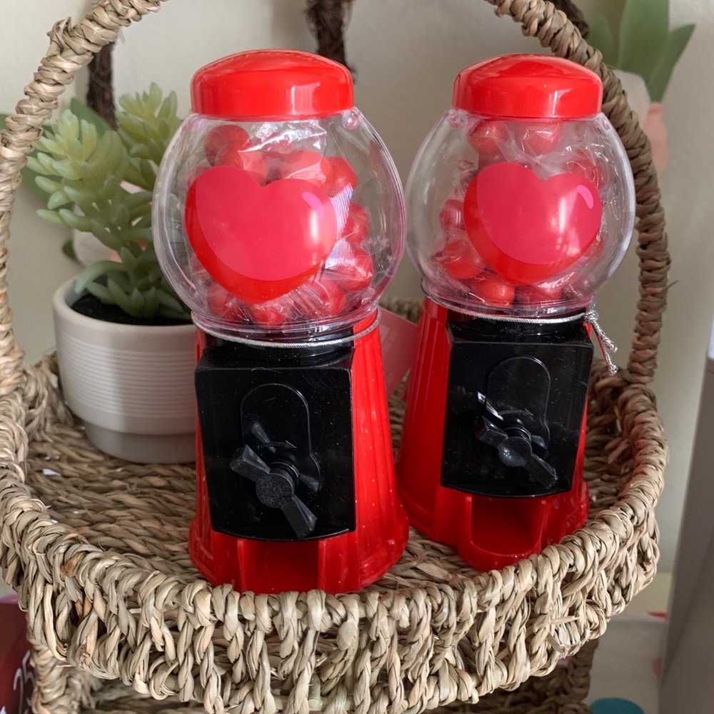 Mini gumball machines